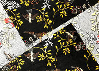 Tissu de velours de polyester tricoté par chaîne/tissu velours modelé par fleurs d'oiseaux