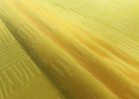 Tissu micro de velours de relief par polyester 100% du doux 210GSM pour le textile à la maison - jaune