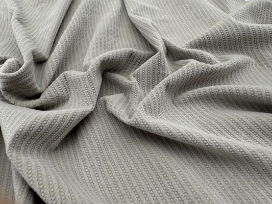 Tissu en polyester micro-élastique velours 210-280gsm parfait pour les robes