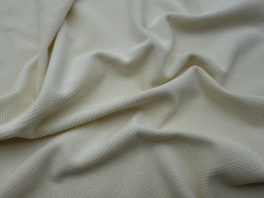Tissu en polyester micro-élastique velours 210-280gsm parfait pour les robes