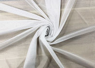 80GSM a tricoté le tissu de maille pour l'usage de sports rayant le polyester 100% de blanc